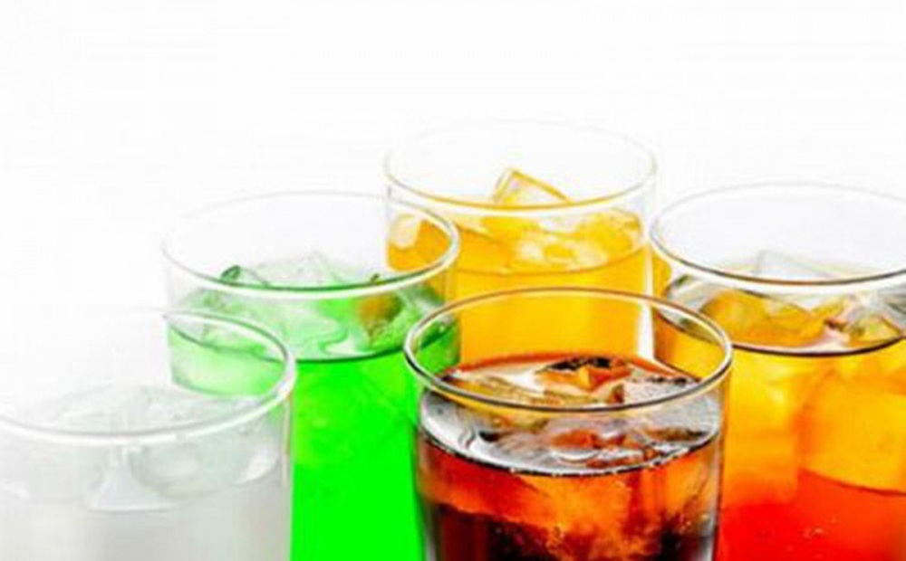 Dùng nhiều đồ uống có đường làm tăng nguy cơ ung thư ruột kết