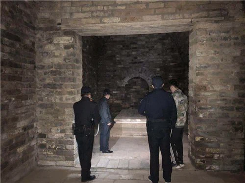 Khai quật lăng mộ con gái Chu Nguyên Chương, đoàn khảo cổ kinh ngạc phát hiện bên trong có người sống 37 năm - Ảnh 6.