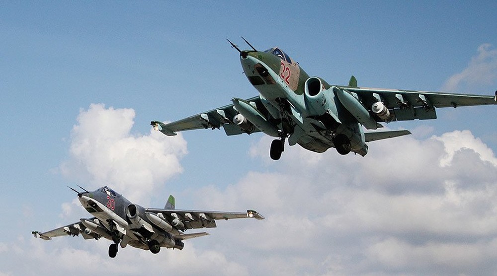 Dữ dội triển khai 1000 cuộc không kích, Nga quyết dìm IS trong biển máu - Ảnh 1.