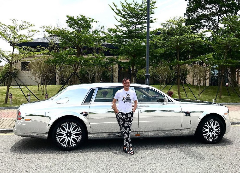 Tỷ phú chiều vợ như bà hoàng, mua 30 chiếc Rolls-Royce hơn 640 tỷ, cuối cùng lâm cảnh thất bát - Ảnh 3.