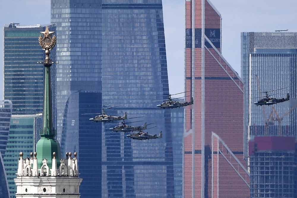 Choáng ngợp Không quân Nga diễn tập kỷ niệm 76 năm Ngày Chiến thắng - Ảnh 5.