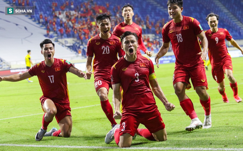 Đấu Malaysia, Việt Nam phải thể hiện được cái uy bề trên, cái uy của đội bóng số một ĐNÁ - Ảnh 3. Đấu Malaysia, Việt Nam phải thể hiện được cái uy bề trên, cái uy của đội bóng số một ĐNÁ - Ảnh 3.