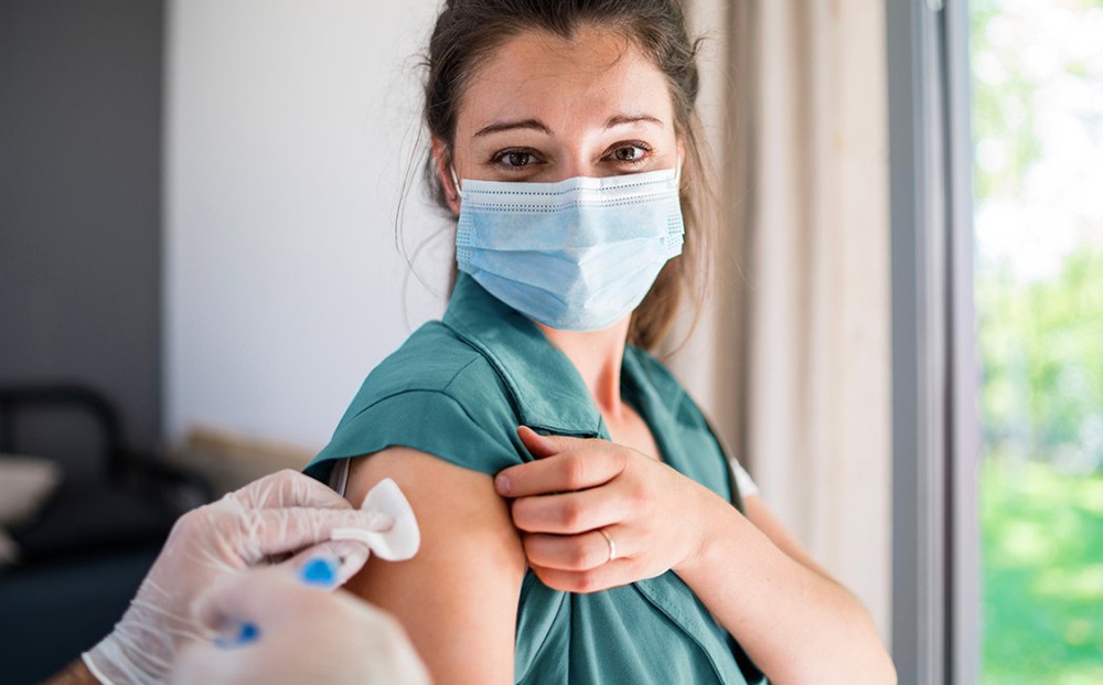 Chuyên gia khuyến cáo 2 vấn đề về việc tiêm vắc xin Covid-19 mũi thứ 2