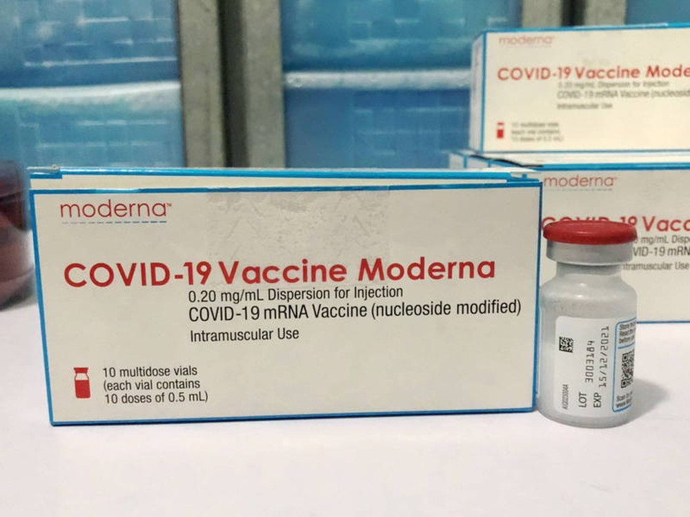 Vắc xin Moderna từng được bình chọn là Vắc xin Covid-19 tốt nhất thế giới - Ảnh 1.