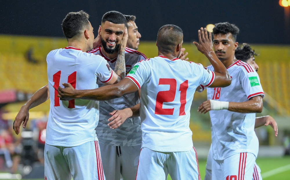 UAE 3-1 Thái Lan: UAE ghi bàn thắng đánh gục tinh thần của Thái Lan