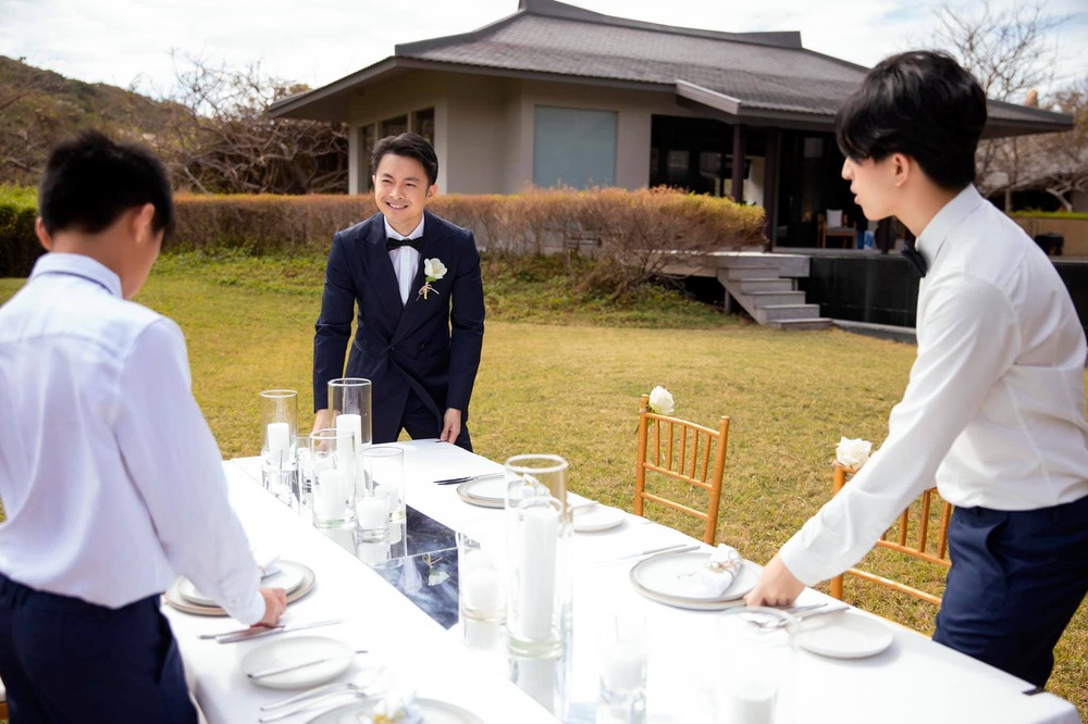 Những khoảnh khắc hạnh phúc trong đám cưới không khách mời của Hoa hậu Thu Hoài - Ảnh 12.