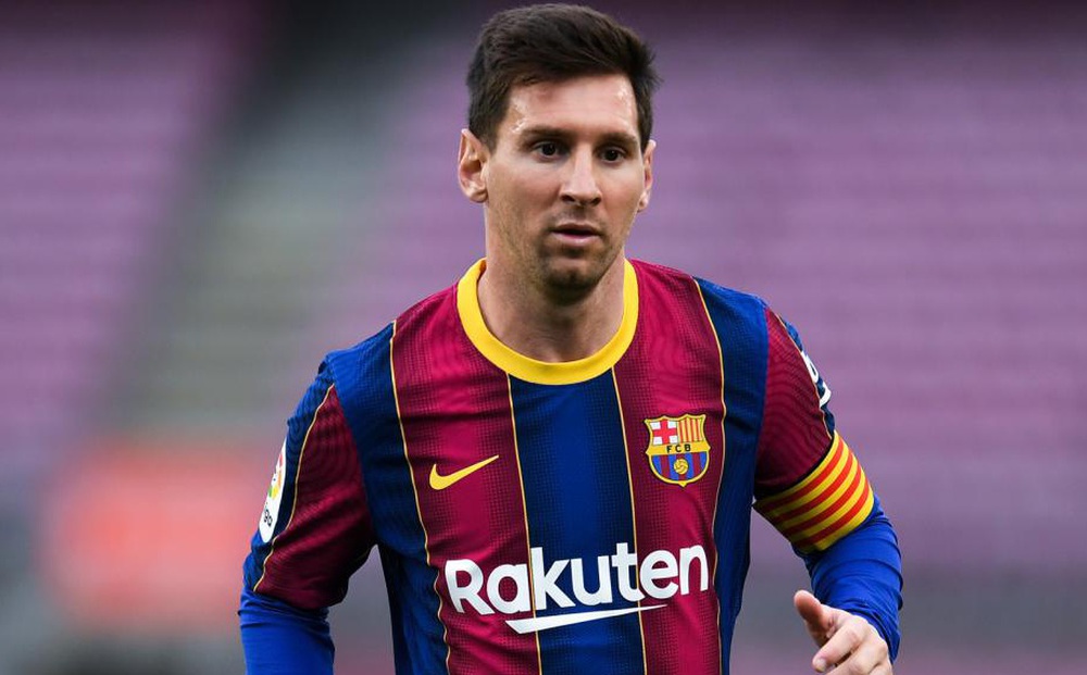 Đồng ý giảm 50% lương, Messi kí HĐ 5 năm với Barca