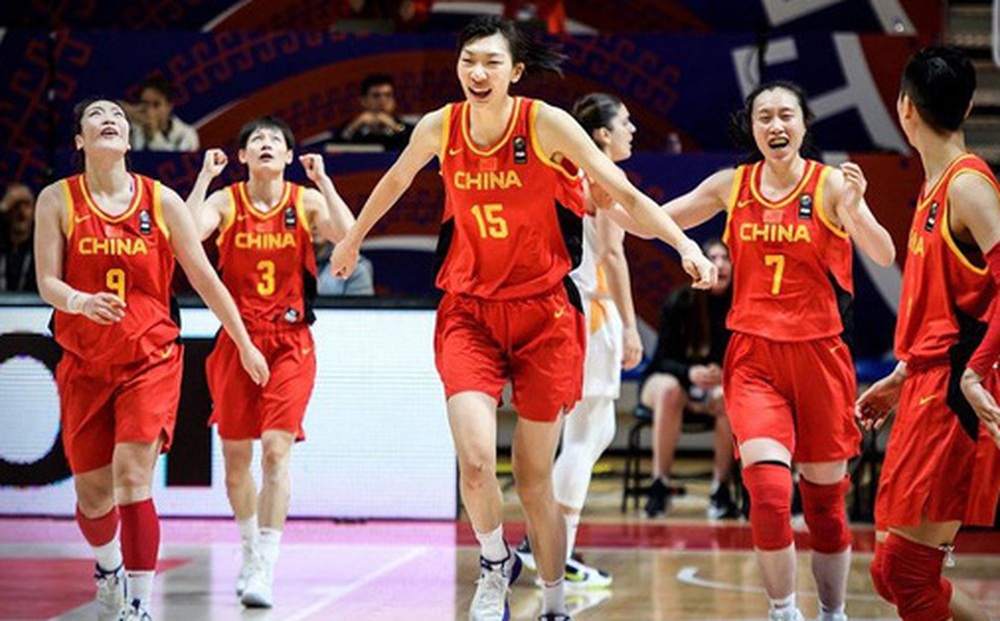 Quyết tâm giành 'vàng' ở Olympics Tokyo 2020, tuyển bóng rổ nữ Trung Quốc mang tới đội hình khổng lồ