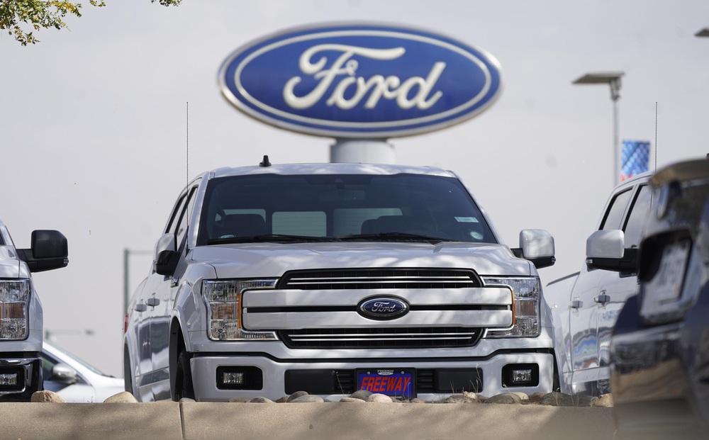 Chuyện thật như đùa: Ford định chuyển xe thiếu chip đến đại lý, bao giờ có sẽ lắp sau