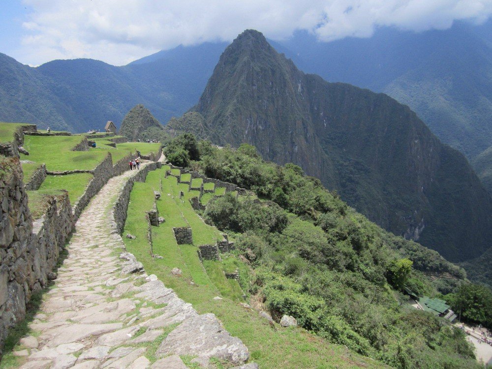 Khám phá đường mòn dẫn đến “thành phố bị mất của người Inca” - Ảnh 2.
