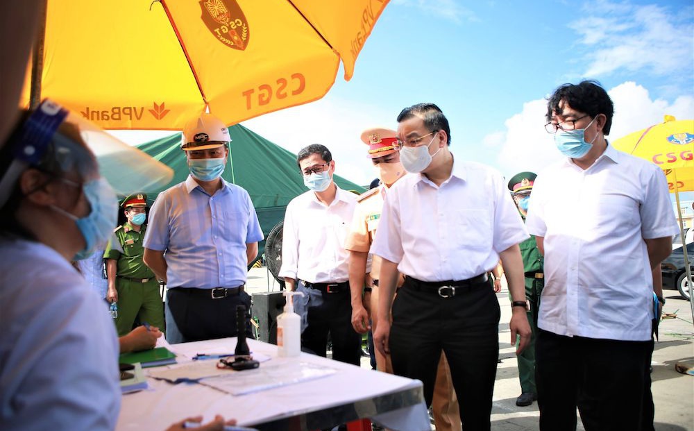 Chủ tịch Hà Nội Chu Ngọc Anh kêu gọi người dân thực hiện khai báo y tế thường xuyên