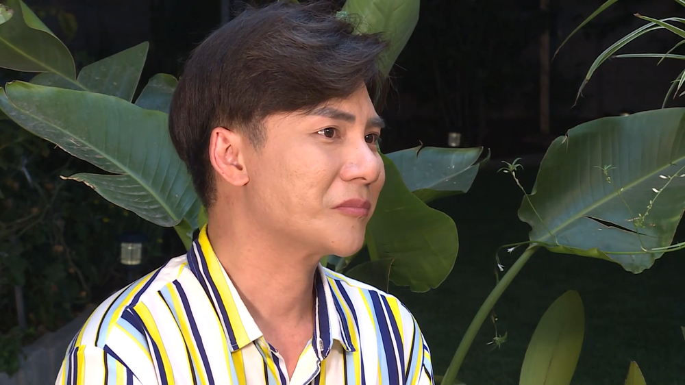 Ngọc Châu bật khóc: Tôi phải xin anh Hoài Tâm cho làm bưng bê, ngồi góc đường ăn một ổ bánh mỳ - Ảnh 4. Ngọc Châu bật khóc: Tôi phải xin anh Hoài Tâm cho làm bưng bê, ngồi góc đường ăn một ổ bánh mỳ - Ảnh 4.
