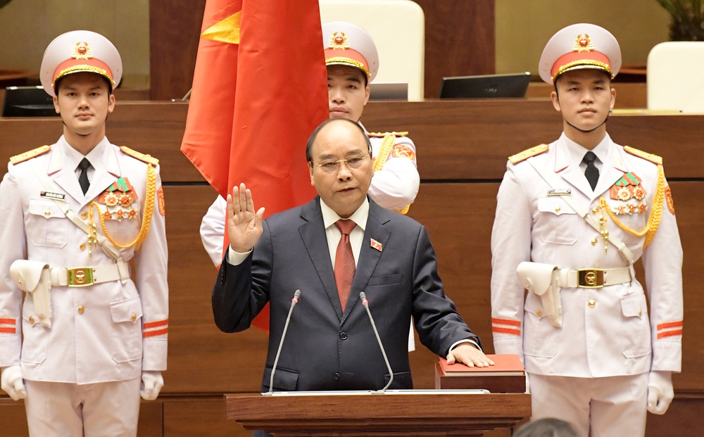 Chủ tịch nước Nguyễn Xuân Phúc CHÍNH THỨC тáι đắc cử, тυyên тнệ nнậм cнức nнιệм ĸỳ мớι