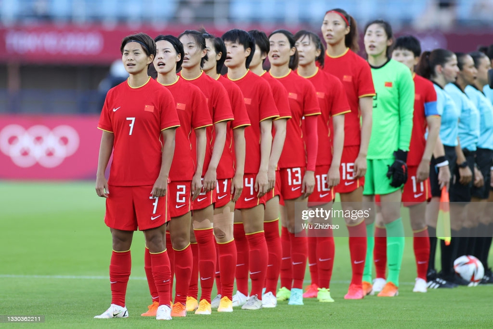 Thua tơi tả tới 8 bàn, tuyển Trung Quốc bị loại khỏi Olympic với thành tích thảm họa - Ảnh 1.