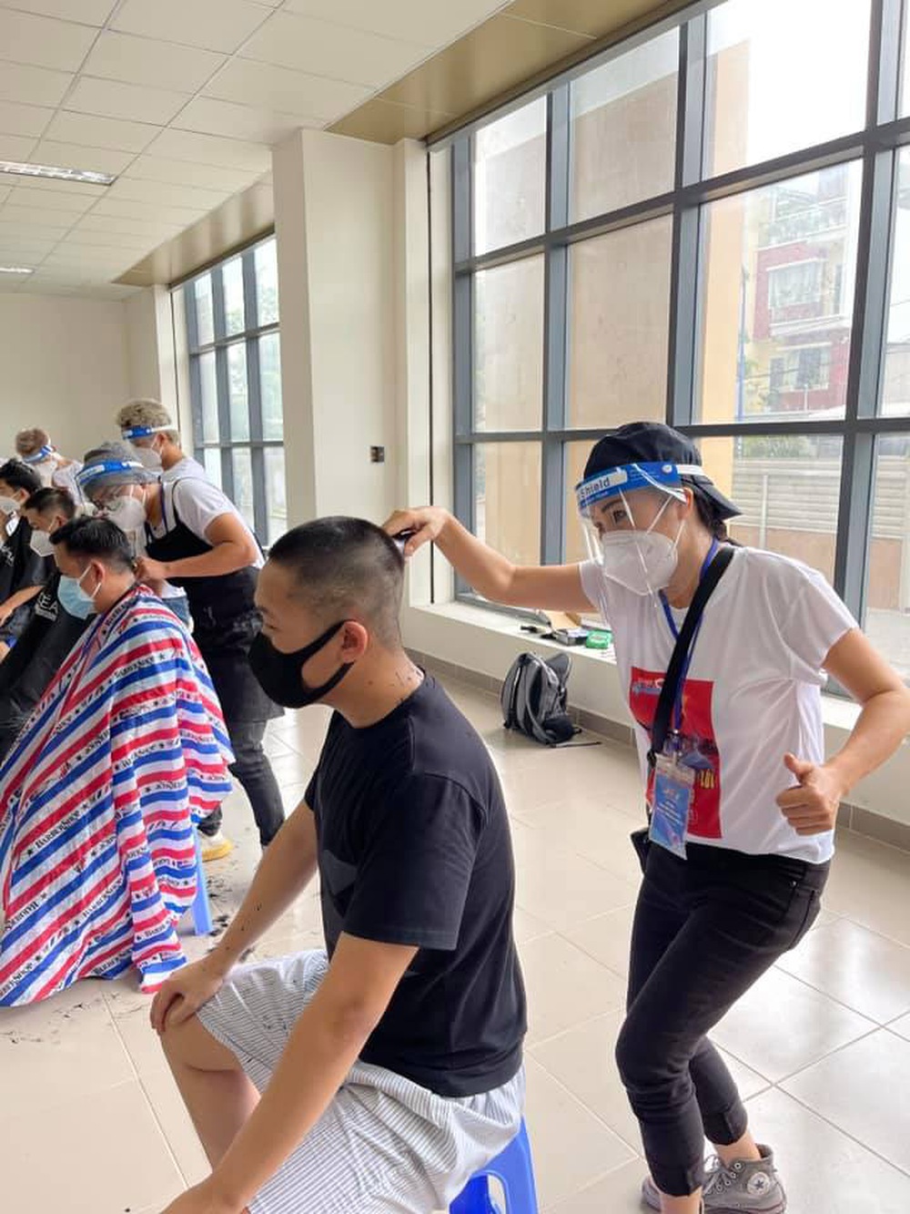 Ca sĩ Phương Thanh bức xúc khi bị mắng là từ thiện lừa đảo - Ảnh 3. Ca sĩ Phương Thanh bức xúc khi bị mắng là từ thiện lừa đảo - Ảnh 3.