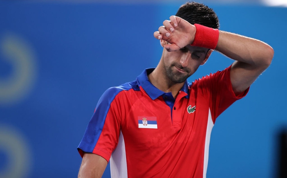 Novak Djokovic thất bại ở bán kết Olympic, bởi con người nào phải sỏi đá
