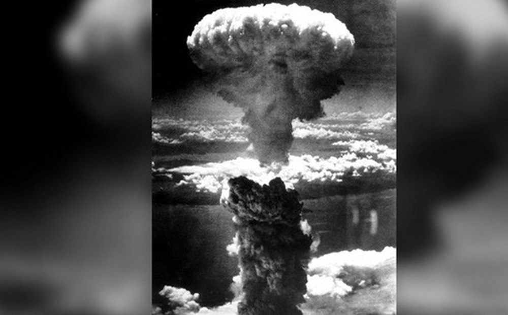 Tại sao bom hạt nhân phát nổ tạo thành đám mây hình nấm?
