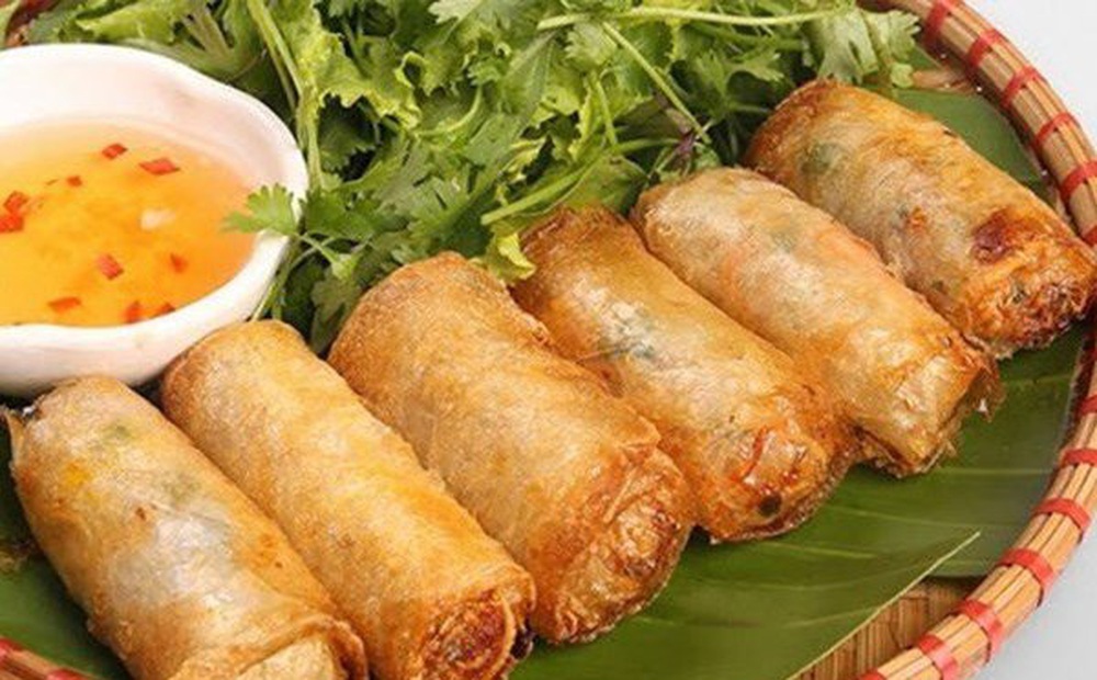 Cho vài lát loại củ này vào, nem rán giòn rụm, dầu không cặn đen