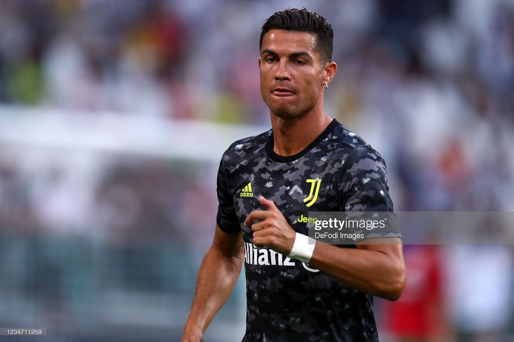 NÓNG: Mbappe đòi ra đi, PSG chuẩn bị núi tiền đưa Ronaldo về sát cánh cùng Messi - Ảnh 2.