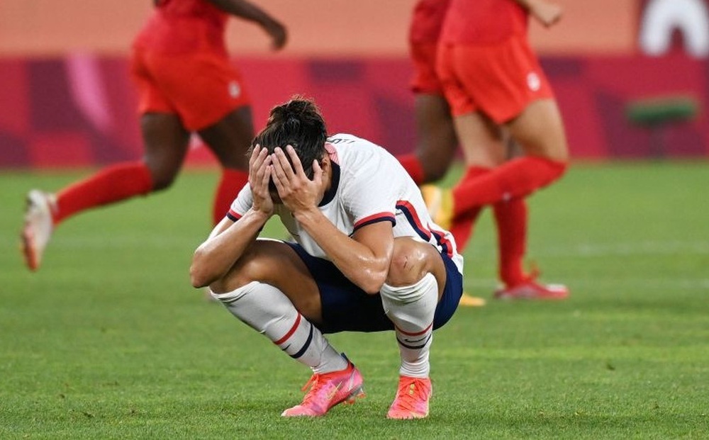 Thất bại vì quả penalty nghiệt ngã, đội tuyển Mỹ chia tay Olympic trong nước mắt