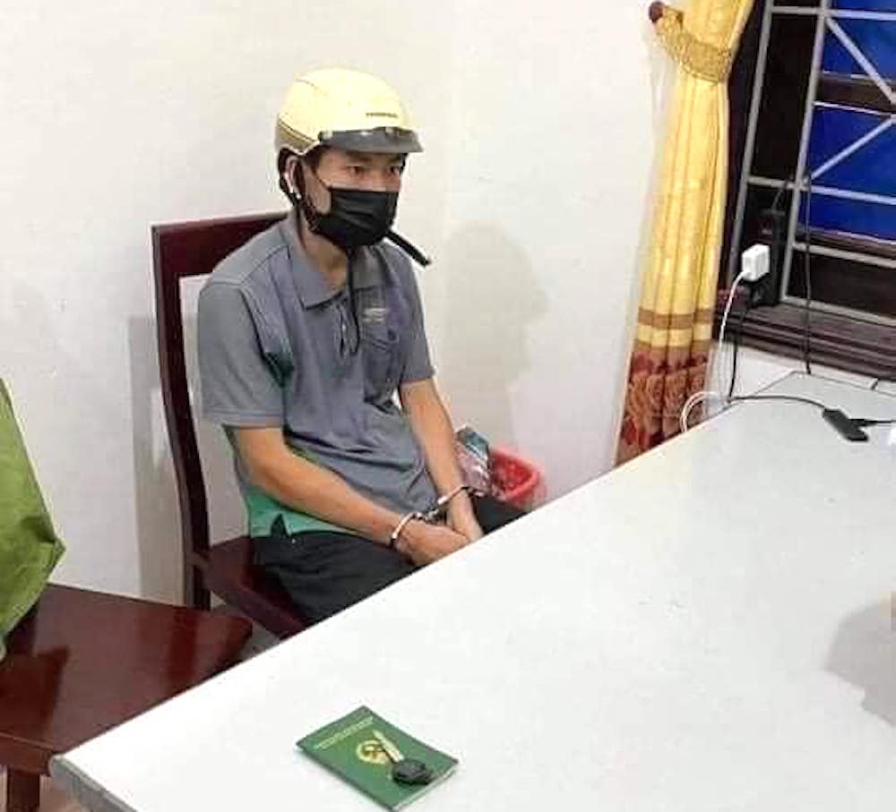 Bắt nam hành khách tấn công khiến tài xế taxi vùng cửa bỏ chạy rồi gục chết trên đường - Ảnh 1.