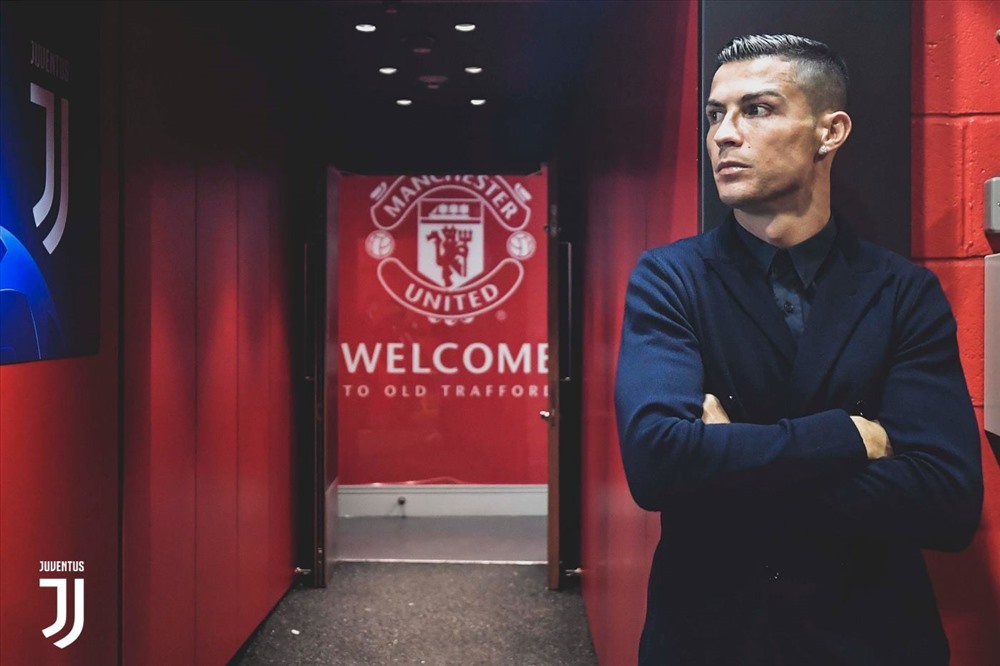 Ronaldo vượt qua bài kiểm tra cuối cùng, chính thức ký hợp đồng khủng với Man United - Ảnh 1.