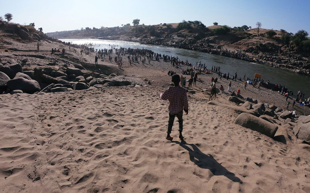 Gần 50 thi thể nổi trên sông ở Sudan: Nhiều nạn nhân bị trói, ngực có vết đạn hoặc bị chém "man rợ"