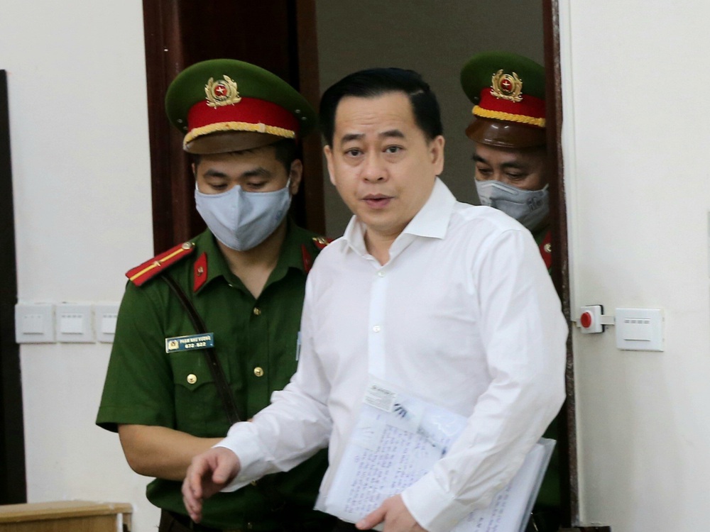 Thầy phong thủy nói Phan Văn Anh Vũ bị cựu lãnh đạo Tổng cục tình báo phá - Ảnh 2.