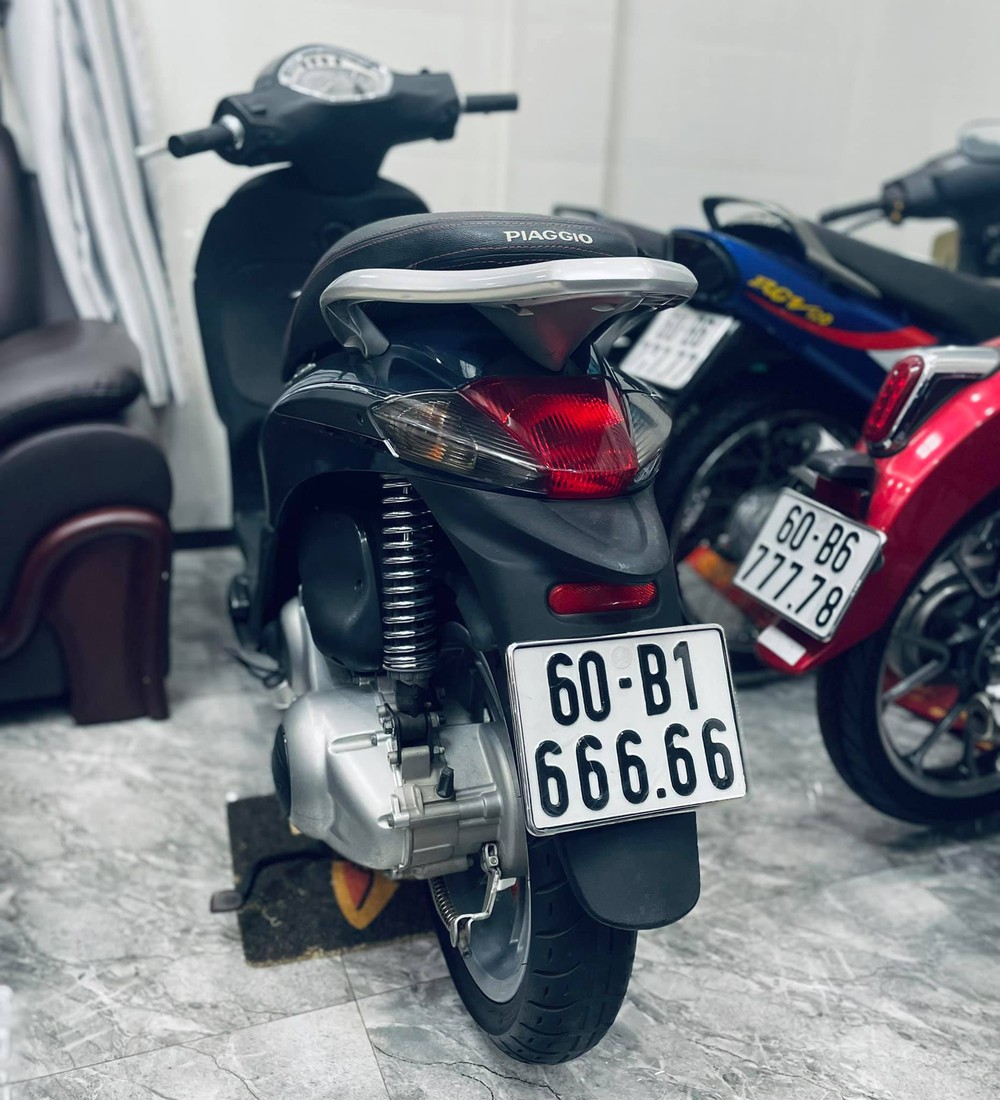 Doanh nhân Đồng Nai bán xe biển VIP 66666 giá 190 triệu đồng, mua xe cứu thương làm xe 0 đồng mùa dịch - Ảnh 1. Doanh nhân Đồng Nai bán xe biển VIP 66666 giá 190 triệu đồng, mua xe cứu thương làm xe 0 đồng mùa dịch - Ảnh 1.