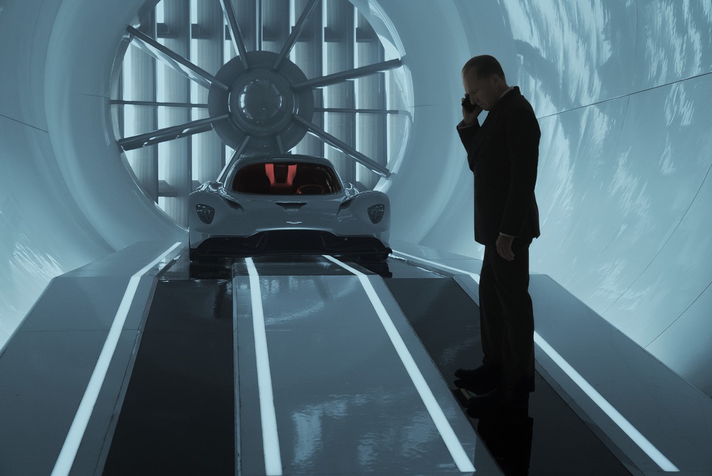 Daniel Craig thực hiện pha hành động không tưởng trong phần phim 007 cuối cùng tham gia  - Ảnh 2.