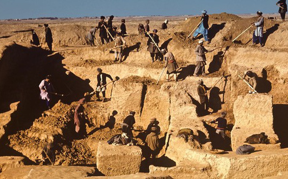 Taliban truy tìm kho báu hàng ngàn miếng vàng của dân du mục