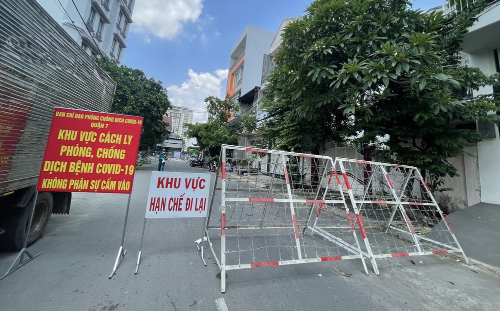 TP HCM: Quận đầu tiên công bố kiểm soát được dịch COVID-19