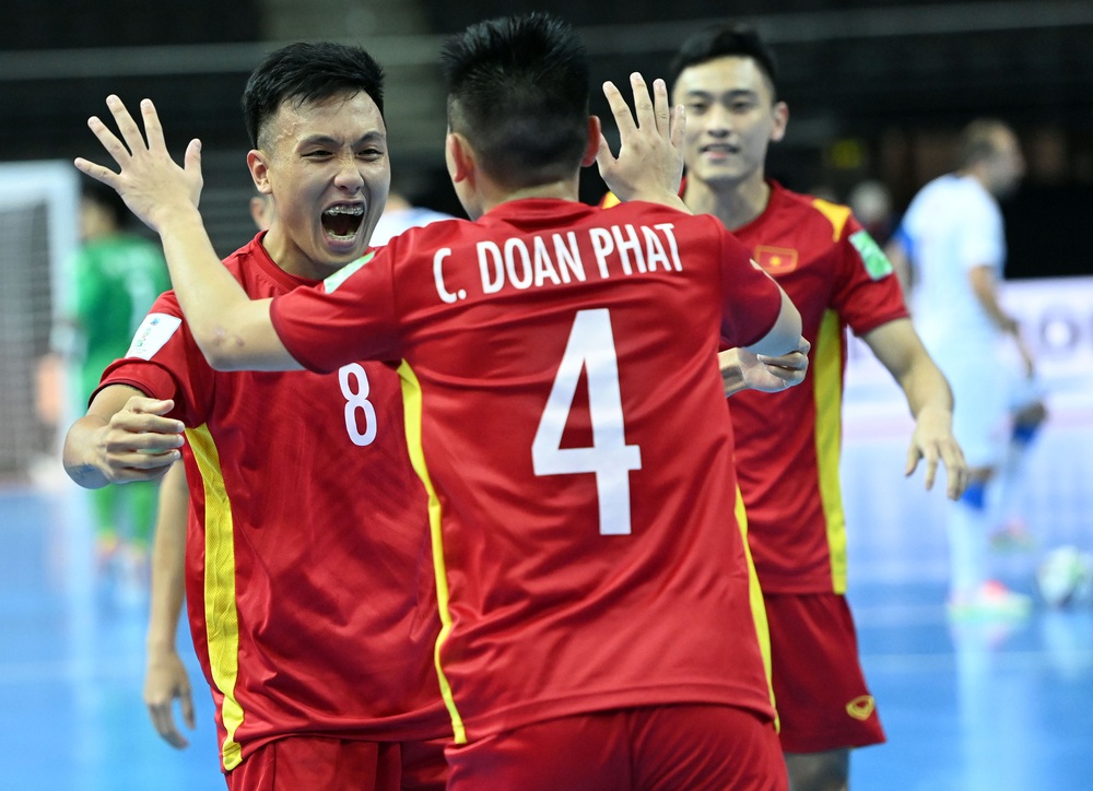 HLV Bruno Garcia: “Cầu thủ Việt Nam đã ở một trình độ khác, nên được xuất ngoại nhiều hơn” - Ảnh 3. HLV Bruno Garcia: “Cầu thủ Việt Nam đã ở một trình độ khác, nên được xuất ngoại nhiều hơn” - Ảnh 3.