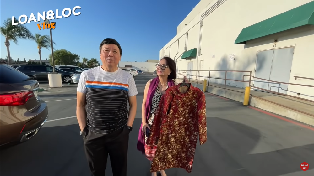 Tôi là người sung sướng khi được cắm 3 cây nhang đầu tiên ngày giỗ Tổ, dù ở Mỹ hay Việt Nam - Ảnh 1. Tôi là người sung sướng khi được cắm 3 cây nhang đầu tiên ngày giỗ Tổ, dù ở Mỹ hay Việt Nam - Ảnh 1.