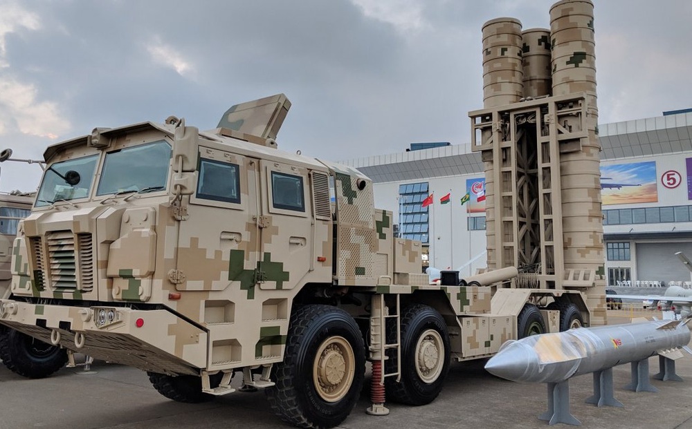 Trung Quốc "bẽ mặt": Khoe mẽ tên lửa nhái hệ thống S-300 Nga, bán không ai thèm mua!