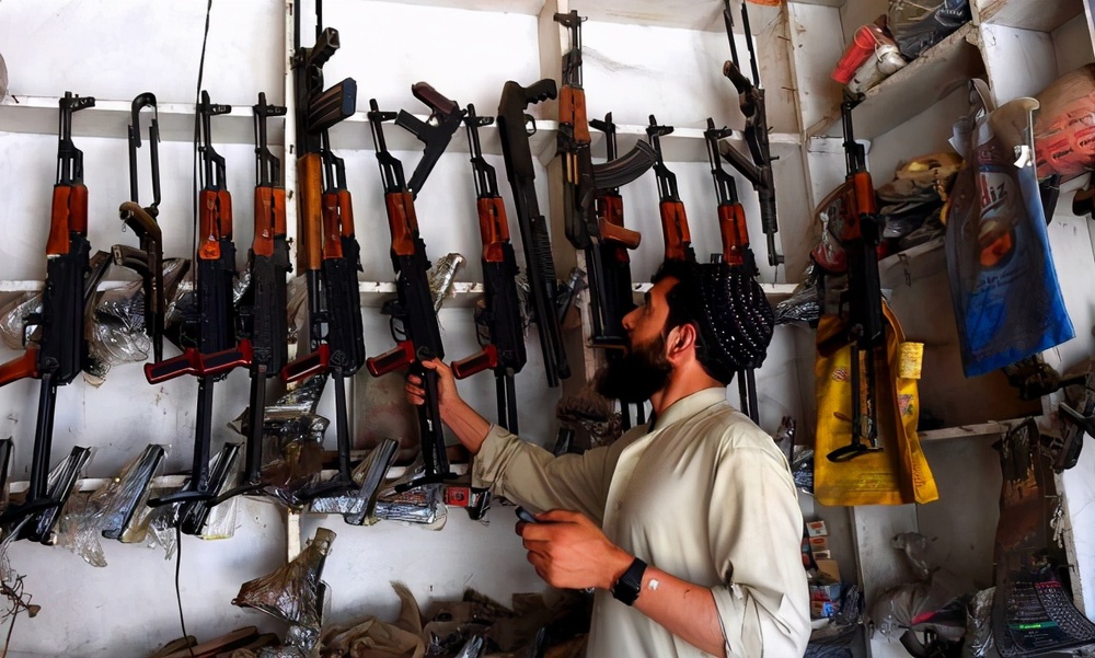 Để lộ tử huyệt trước mắt quân nổi dậy, Taliban sắp đại bại ở miền bắc Afghanistan? - Ảnh 2.