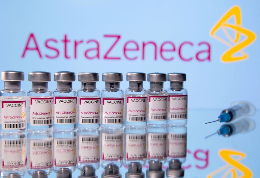 Dữ liệu mới nhất về hiệu quả vaccine AstraZeneca: Chuyên gia nhận định ‘rất bất ngờ’ - Ảnh 1.