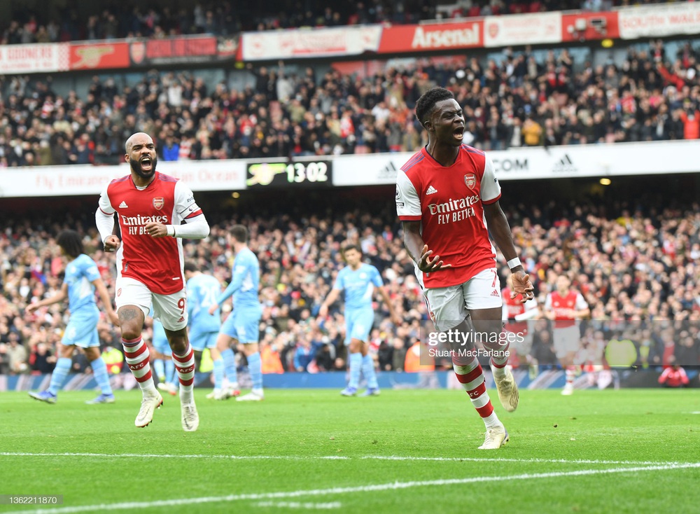 Ngược dòng đánh bại hi vọng cuối cùng, Man City gieo sầu cho Premier League - Ảnh 1.