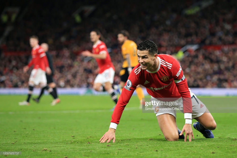 Cristiano Ronaldo, đừng để sự ích kỷ trở nên lố bịch - Ảnh 3. Cristiano Ronaldo, đừng để sự ích kỷ trở nên lố bịch - Ảnh 3.