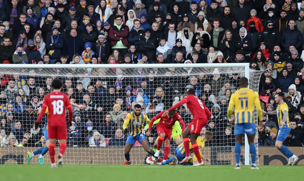 Không Salah và Mane, Liverpool phải ngược dòng đánh bại đội hạng ba tại vòng 3 FA Cup - Ảnh 7.