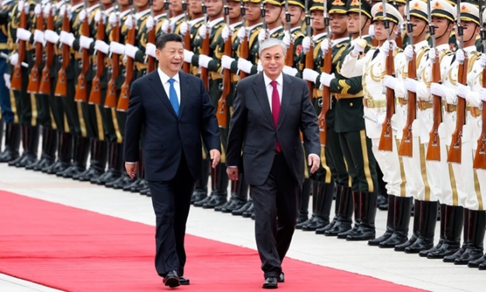 Tuyên bố giúp Kazakhstan, vì sao Trung Quốc chỉ chìa tay khi sự việc đã được Nga vãn hồi? - Ảnh 1.