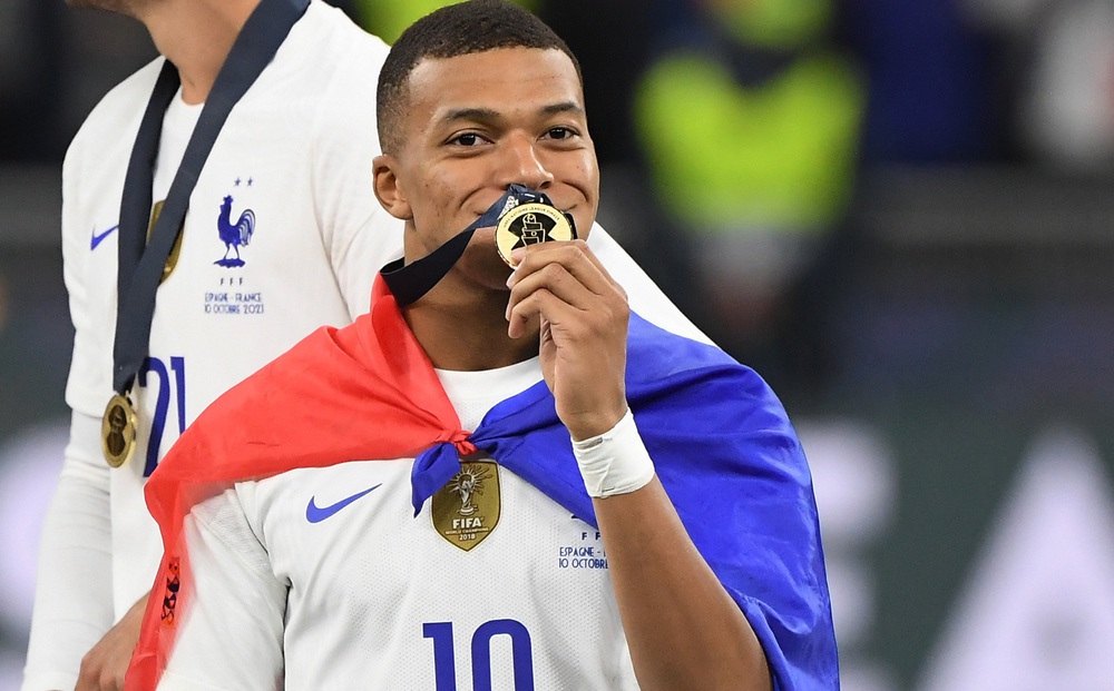 Kylian Mbappe, the child spoiled by France and the mission to win the Ballon d'Or (Part 2)