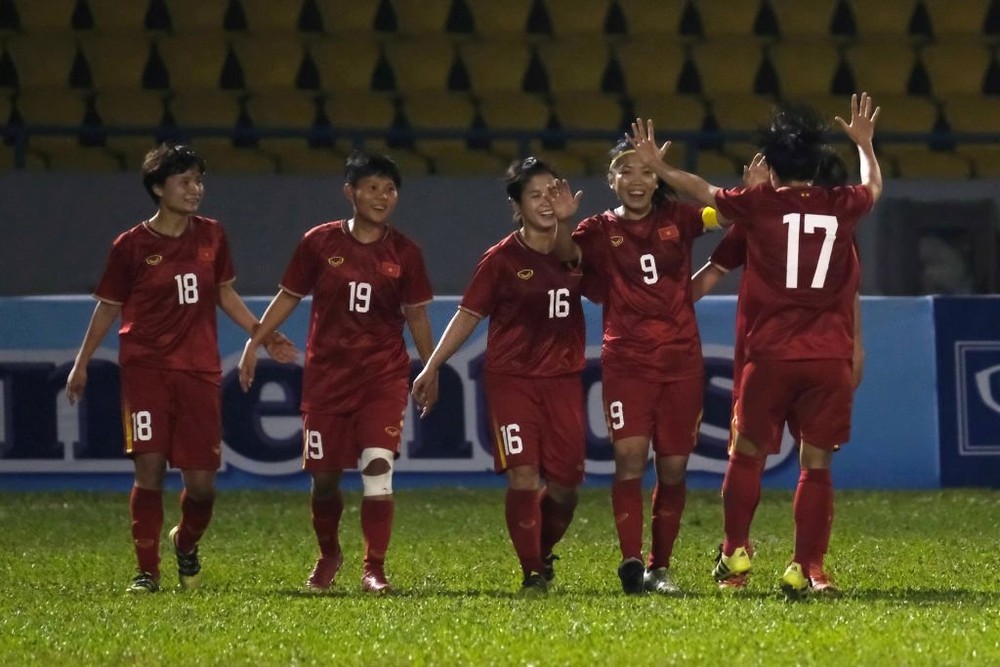 Thêm 1 cầu thủ bị Covid