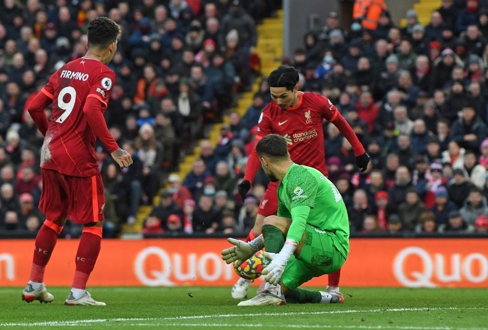 Sao Nhật Bản ghi bàn đúng ngày đặc biệt, Liverpool tạm quên Salah - Mane bằng chiến thắng đậm - Ảnh 12.