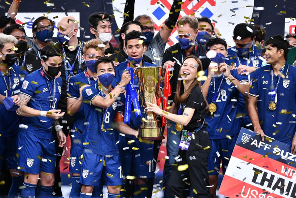 Tuyển Thái Lan nhận hơn 31 tỷ đồng tiền thưởng sau chức vô địch AFF Cup 2020