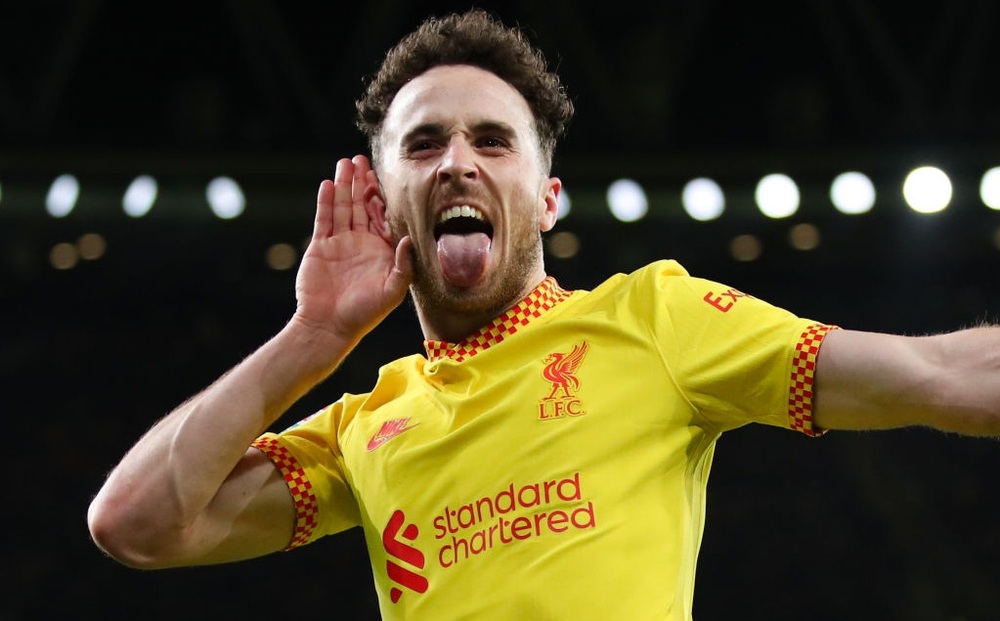 Liverpool hạ knock-out Arsenal bằng 2 đòn hiểm; Real thêm một lần 