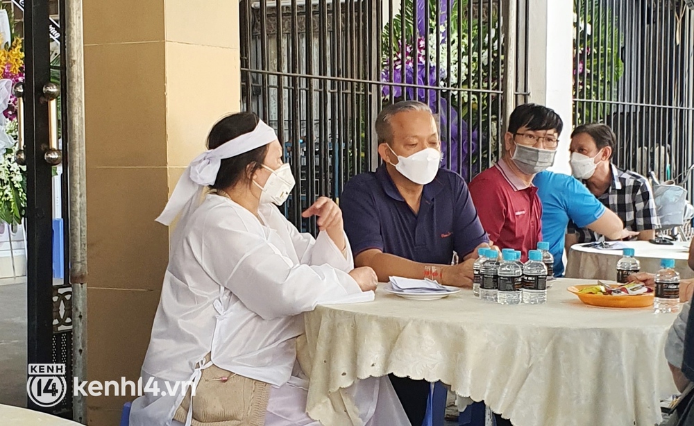 Vụ con gái giết cha bằng chất độc xyanua: Người bán xyanua cho cô gái liên quan ra sao? - Ảnh 4. Vụ con gái giết cha bằng chất độc xyanua: Người bán xyanua cho cô gái liên quan ra sao? - Ảnh 4.