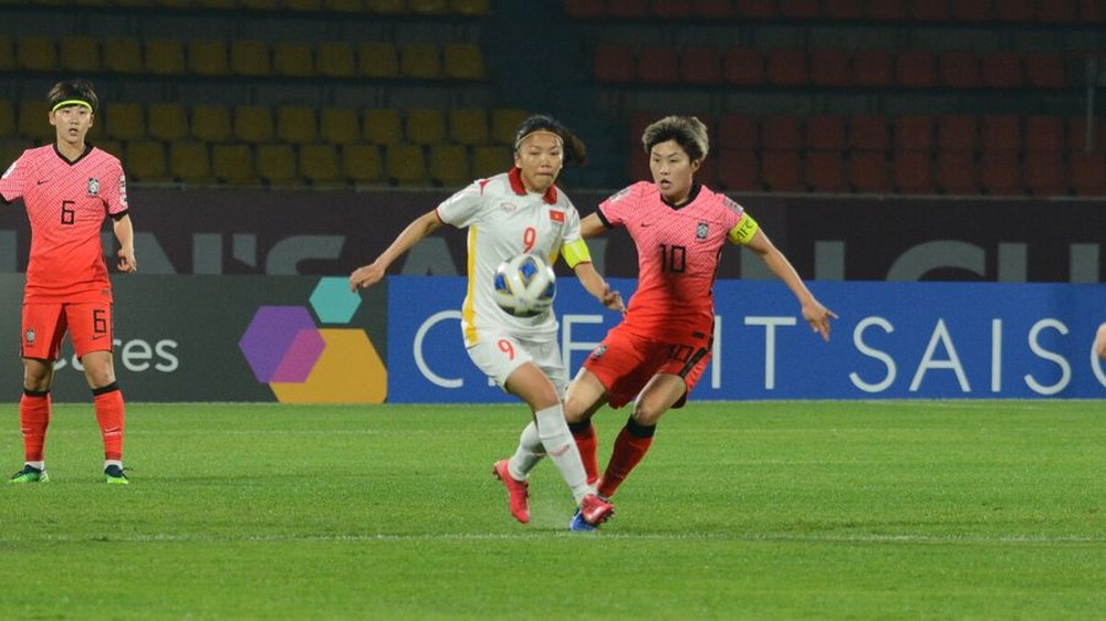 Asian Cup 2022: Việt Nam kiên cường, Thái Lan gây thất vọng, ĐNÁ xuất hiện nhân tố X - Ảnh 1.
