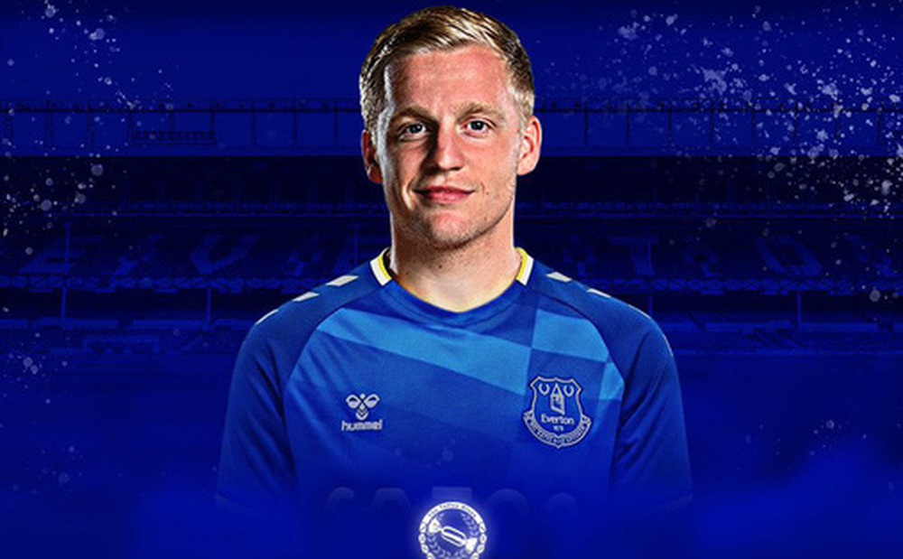NÓNG: Van De Beek rời Man United, về đội HLV Lampard
