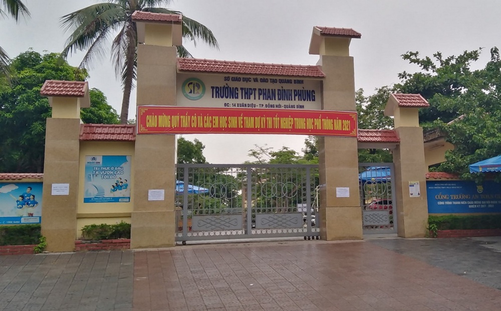 Quảng Bình thông tin chính thức vụ nữ sinh chửi tục và tát bạn học